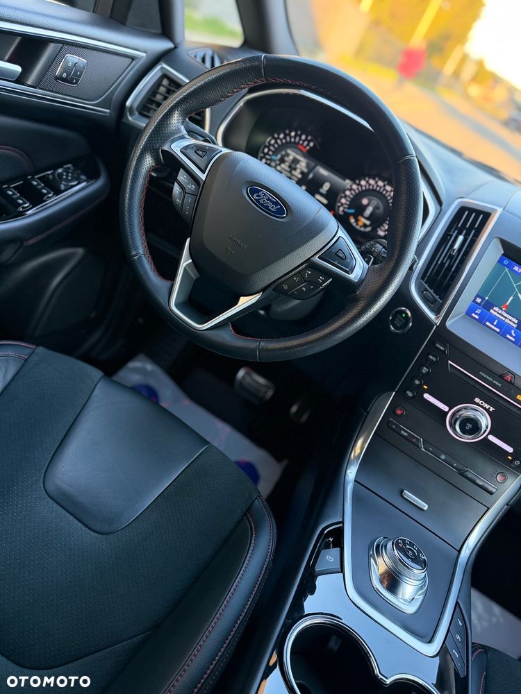 Ford S-Max 2.0 EcoBlue Twin-Turbo ST-Line - 23