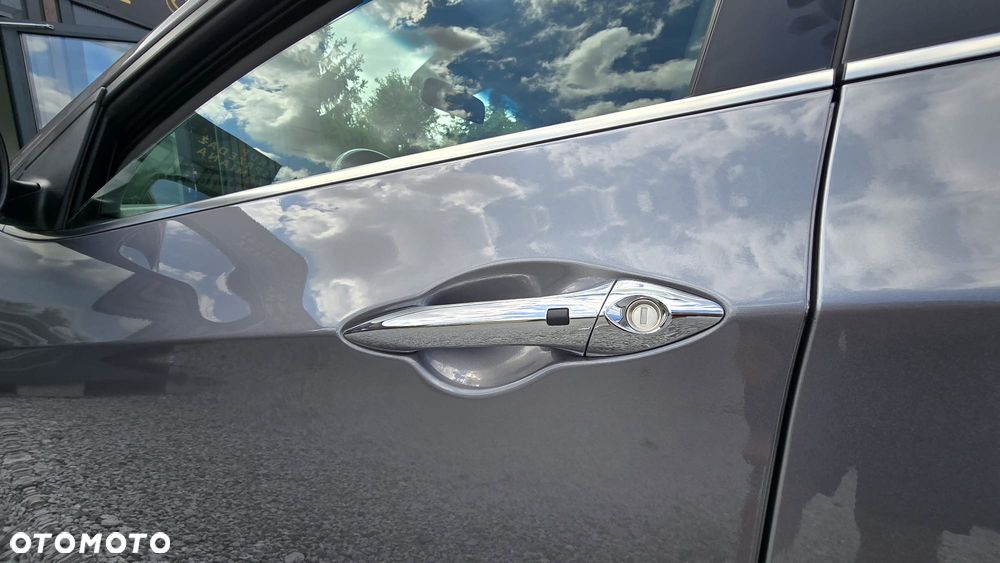 Hyundai i30 blue 1.6 GDI YES Gold - 14