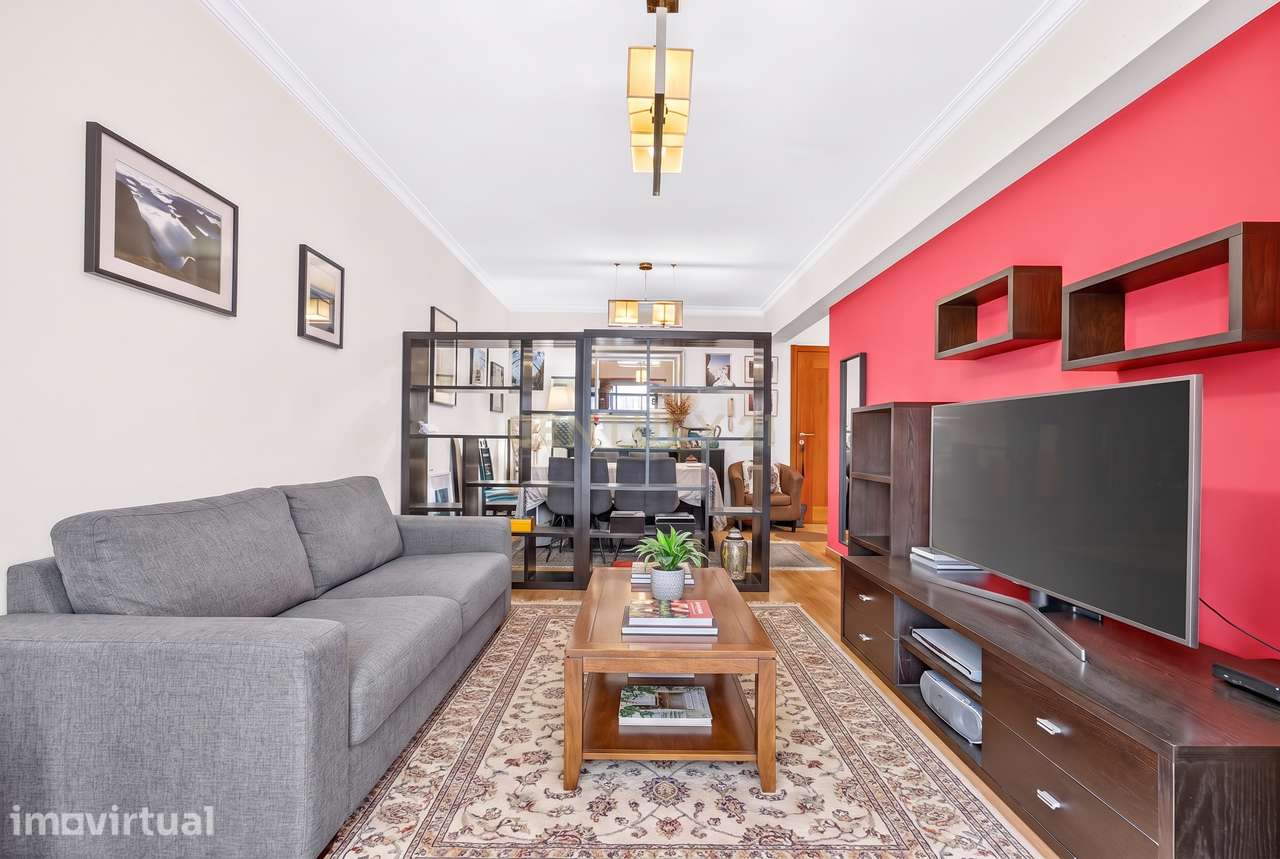 Apartamento T1 com boas áreas em Santo António, Funchal - Grande imagem: 2/17