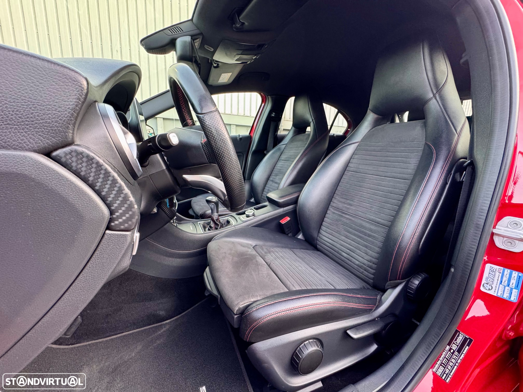 Mercedes-Benz A 200 d AMG Line - 4