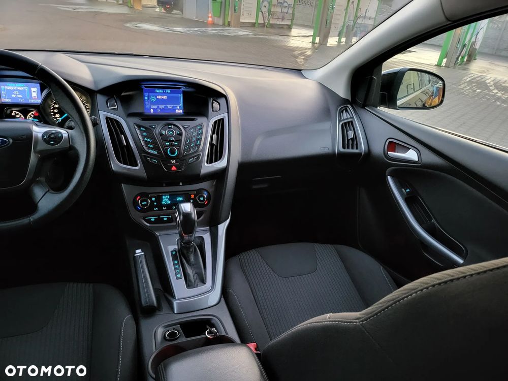 Ford Focus - 12