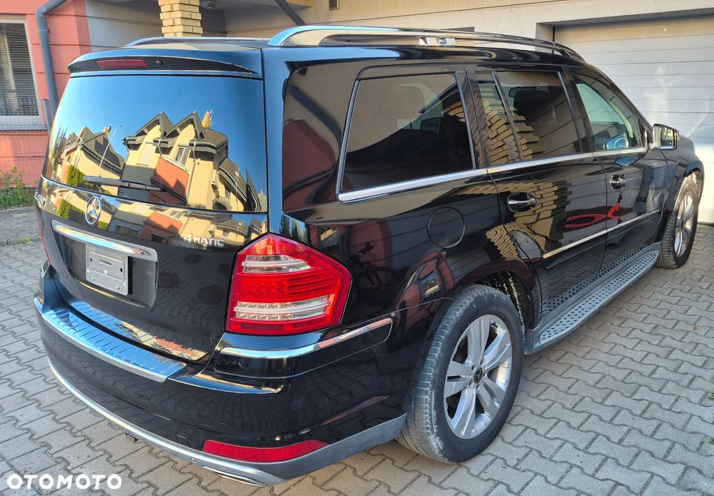 Mercedes-Benz GL 450 4Matic 7G-TRONIC - 2