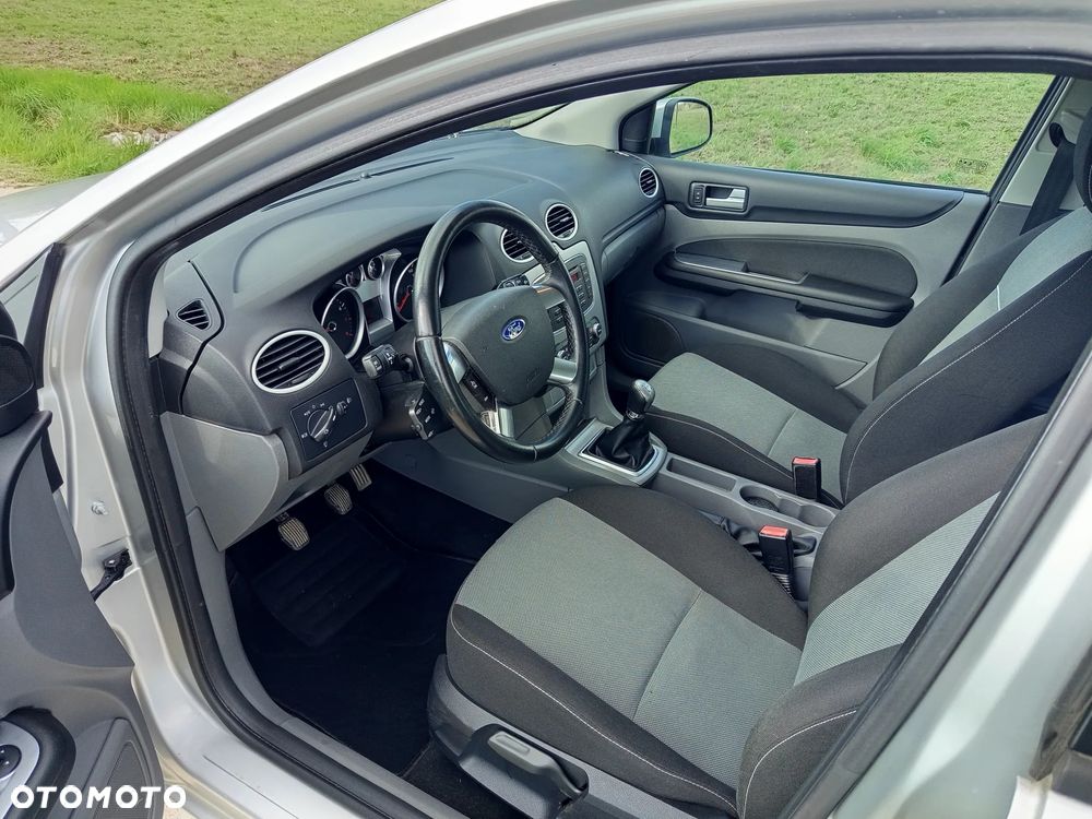 Ford Focus 1.6 16V Concept - 11
