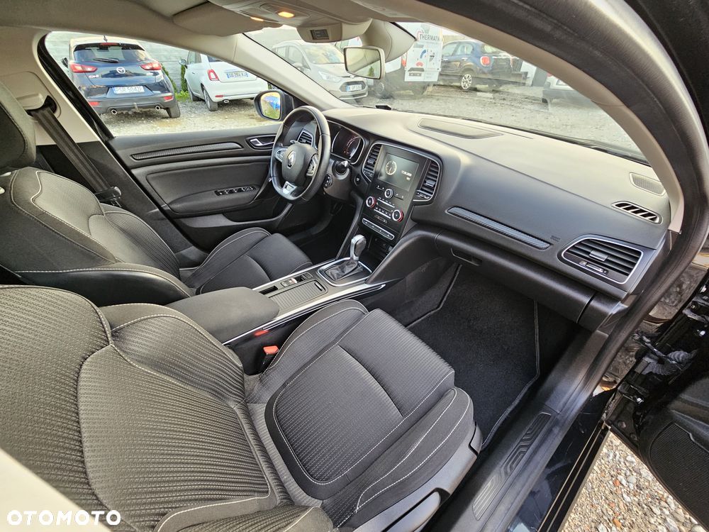 Renault Megane TCe 140 GPF EDC TECHNO - 16