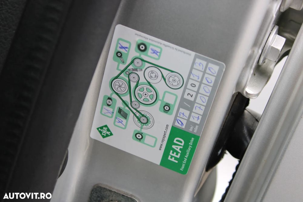 Dacia Logan TCe 90 S&S Laureate - 28