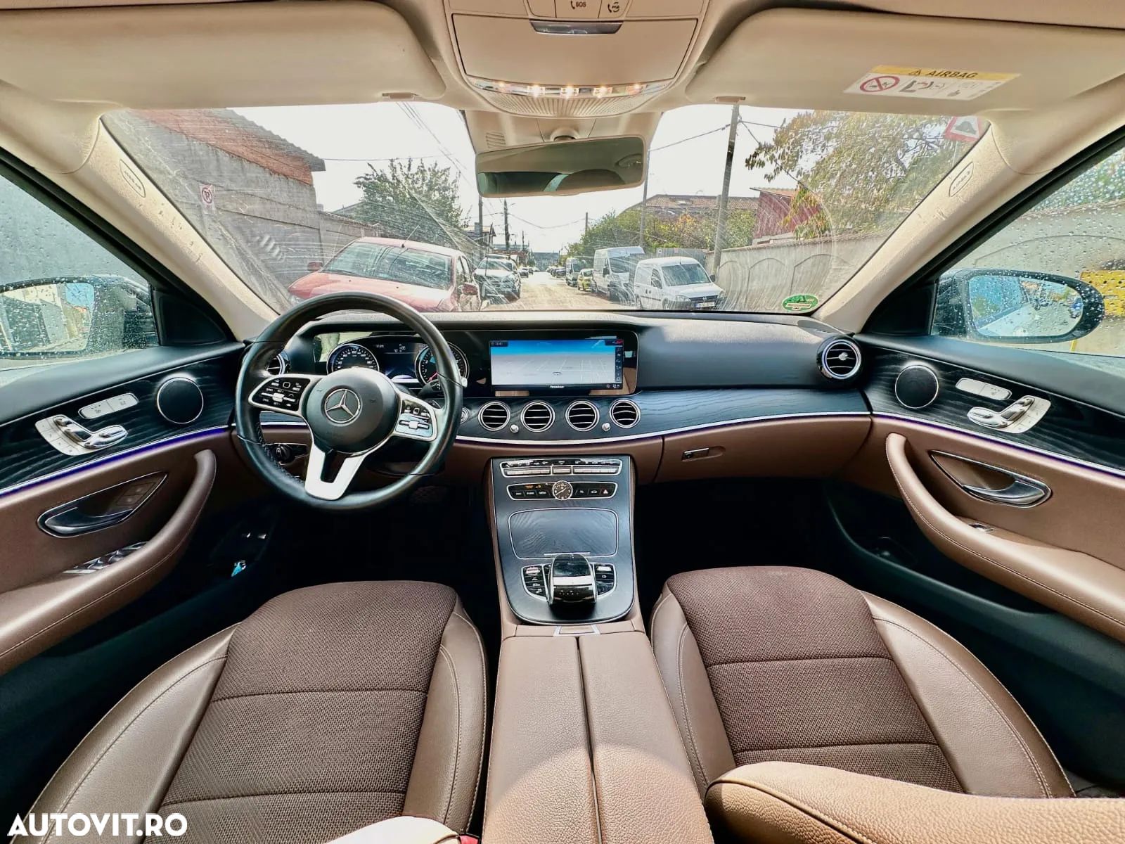 Mercedes-Benz E - 1