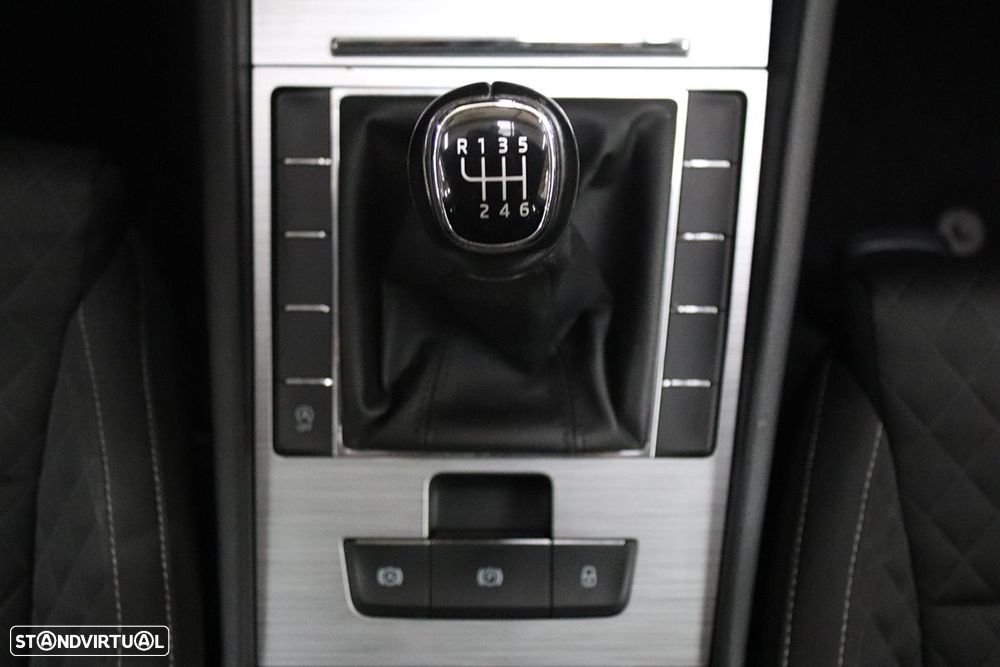 Skoda Superb Break 2.0 TDI Ambition - 15