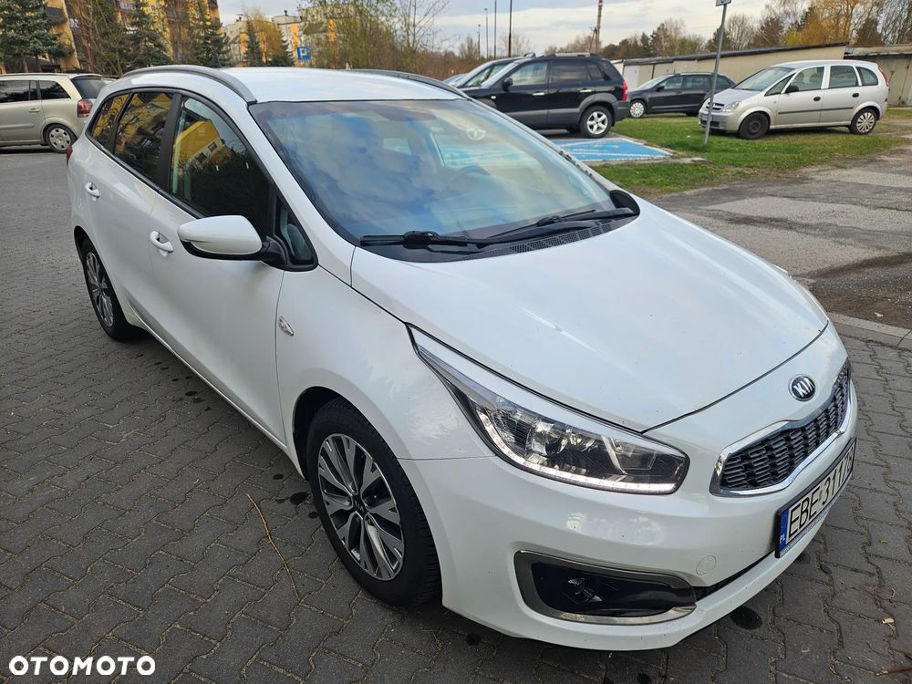 Kia Ceed 1.6 CRDi L - 1
