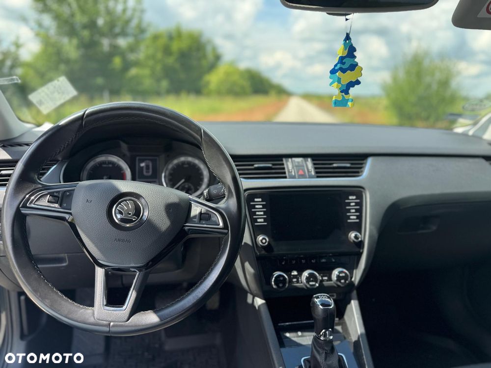 Skoda Octavia 1.5 TSI GPF ACT Style DSG - 11