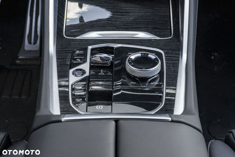 BMW X6 - 18