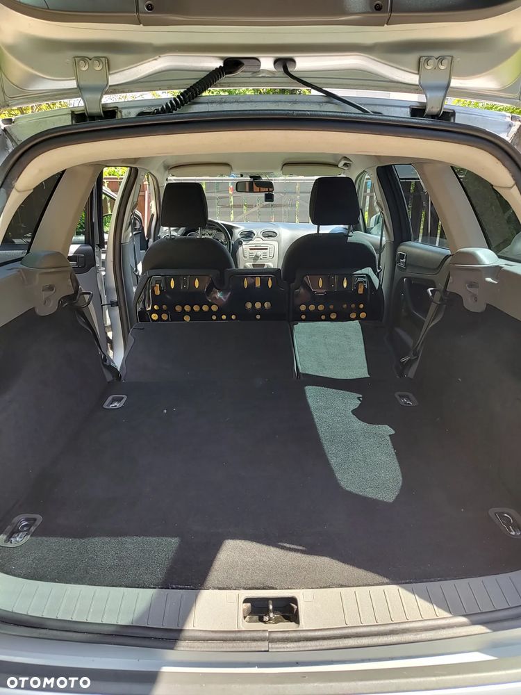 Ford Focus 1.8 TDCi Trend - 21