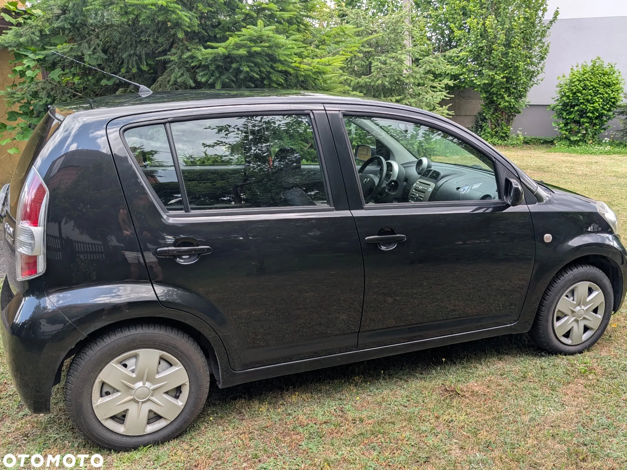 Daihatsu Sirion 1.3 - 4