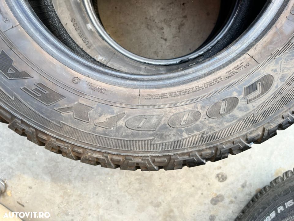 vand 2 anvelope 255/70/18 goodyear allseason ca noi - 4
