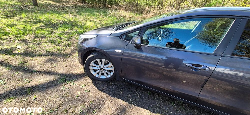 Kia Ceed 1.6 CRDi L - 2