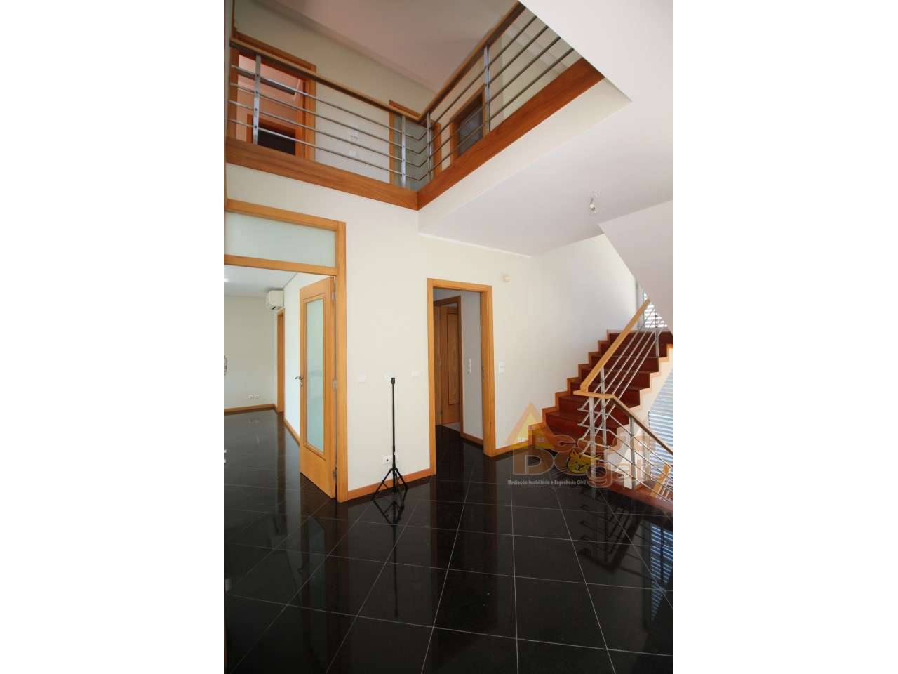 Moradia, 283 m², Águas Santas - Grande imagem: 5/31