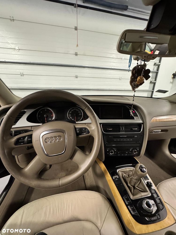Audi A4 Limousine 2.0 TDI - 16
