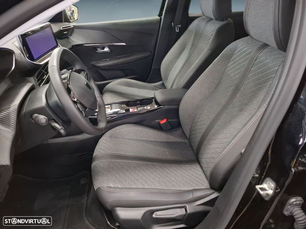 Peugeot 208 1.2 Hybrid Allure e-DCS6 - 11