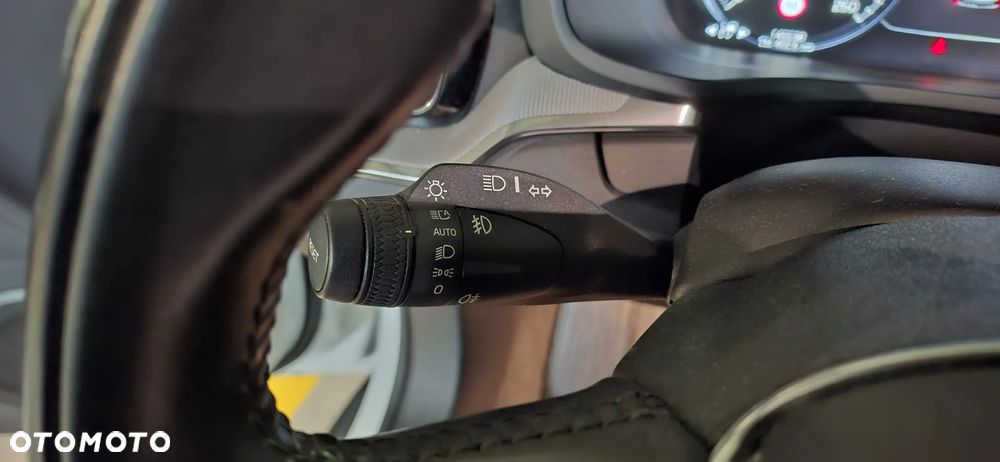 Volvo V60 D4 AWD - 5