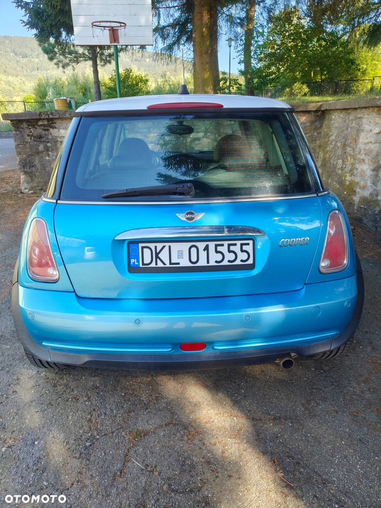 MINI Cooper Standard - 4