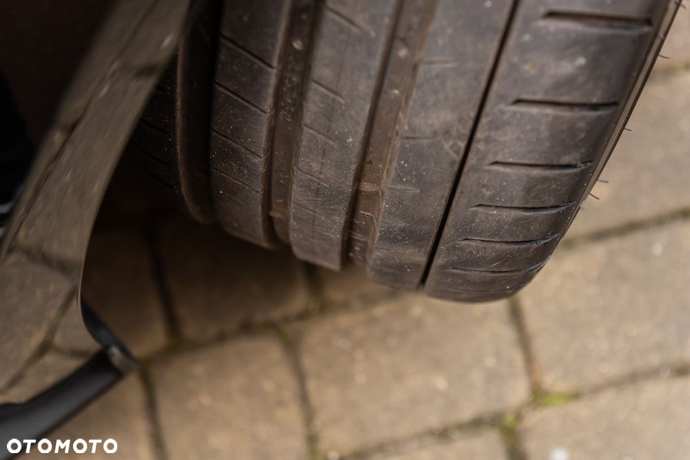 Ford Mustang 5.0 V8 GT - 20