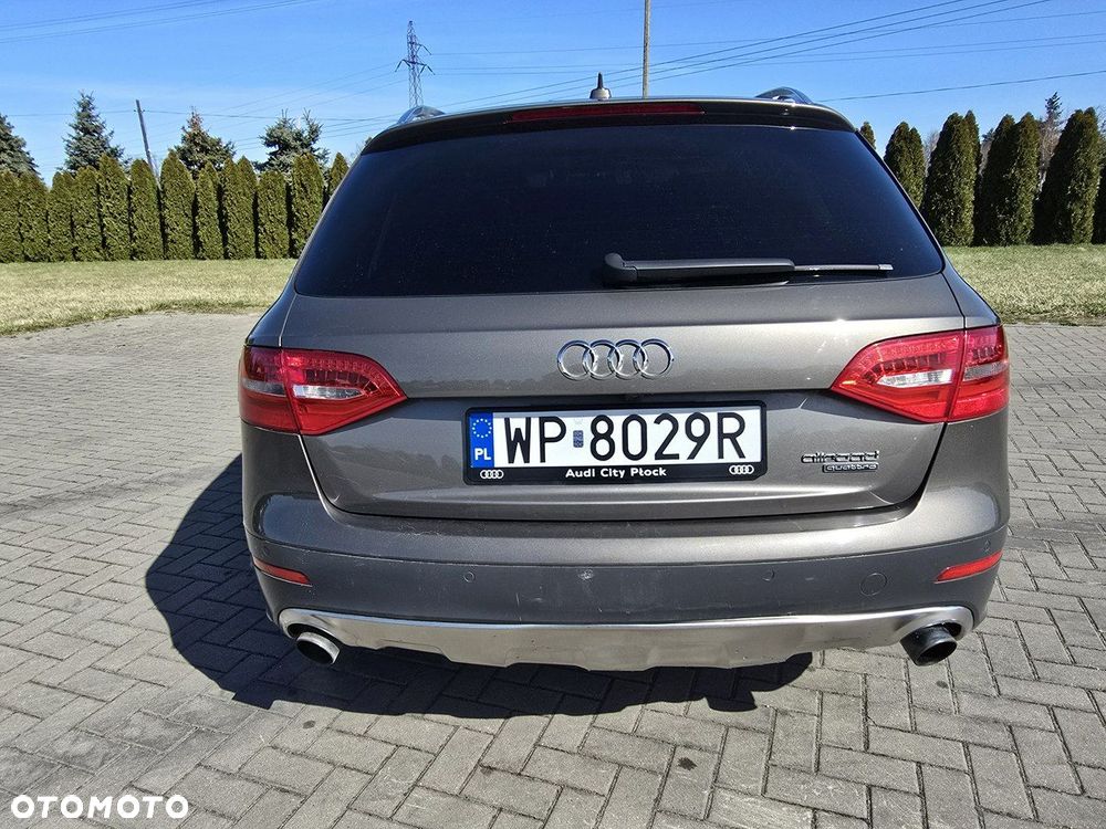 Audi A4 Allroad - 10
