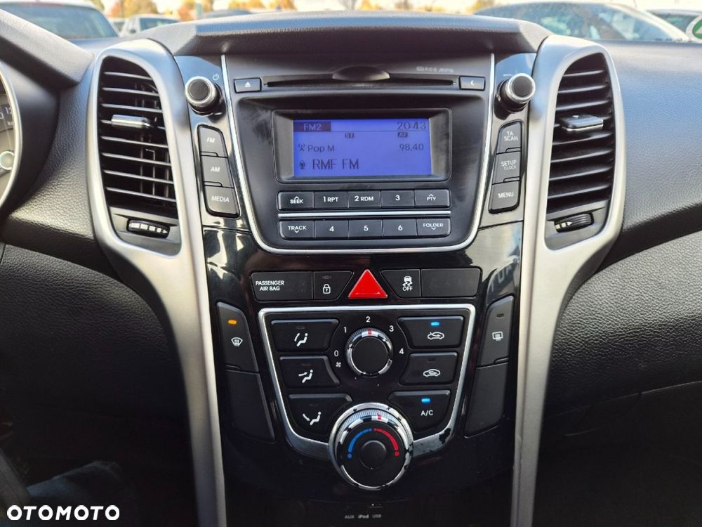 Hyundai i30 - 13
