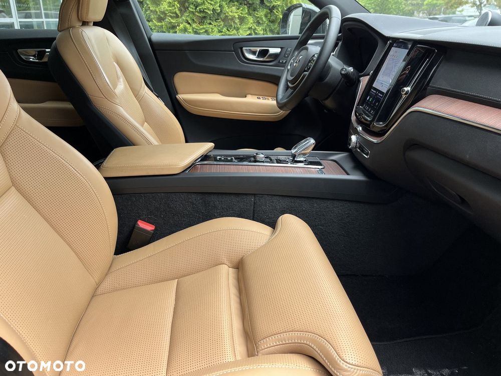 Volvo XC 60 - 12