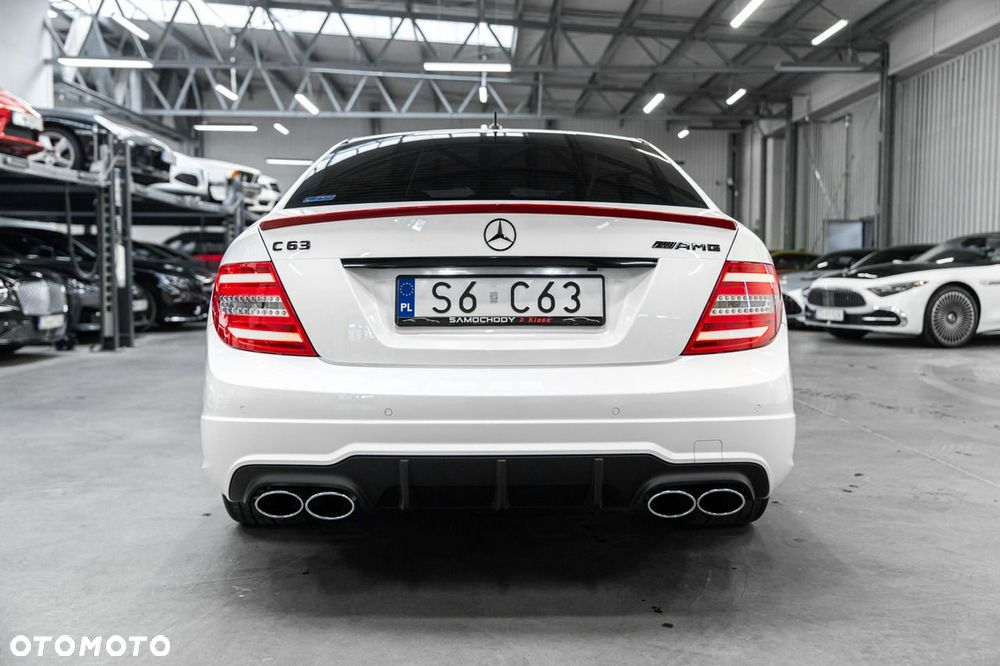 Mercedes-Benz Klasa C 63 AMG 7G-TRONIC Performance Plus SPORT EDITION - 11