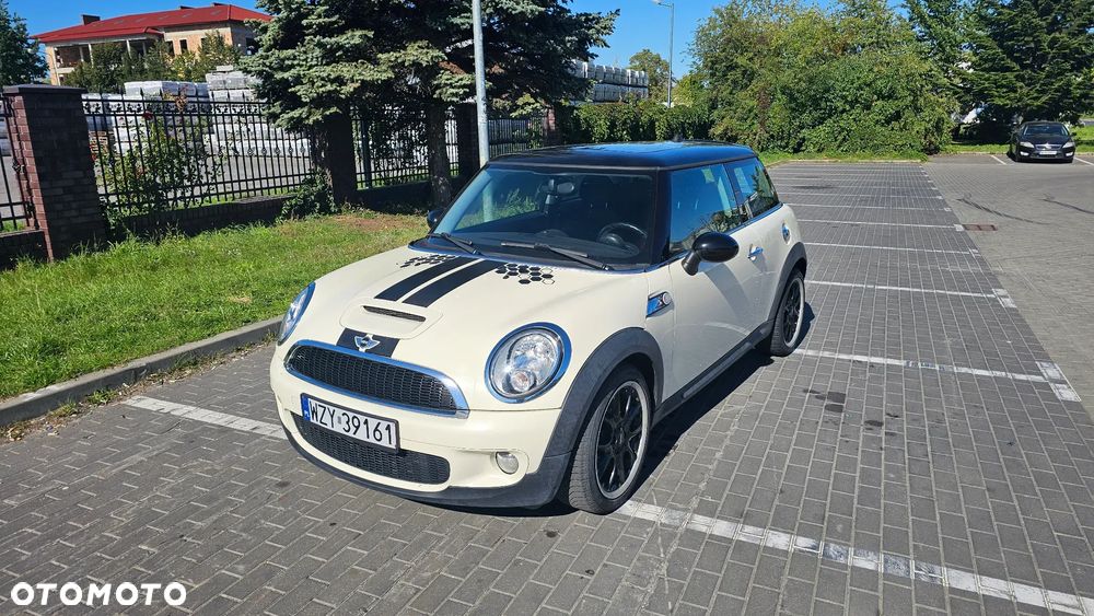 MINI Cooper - 1