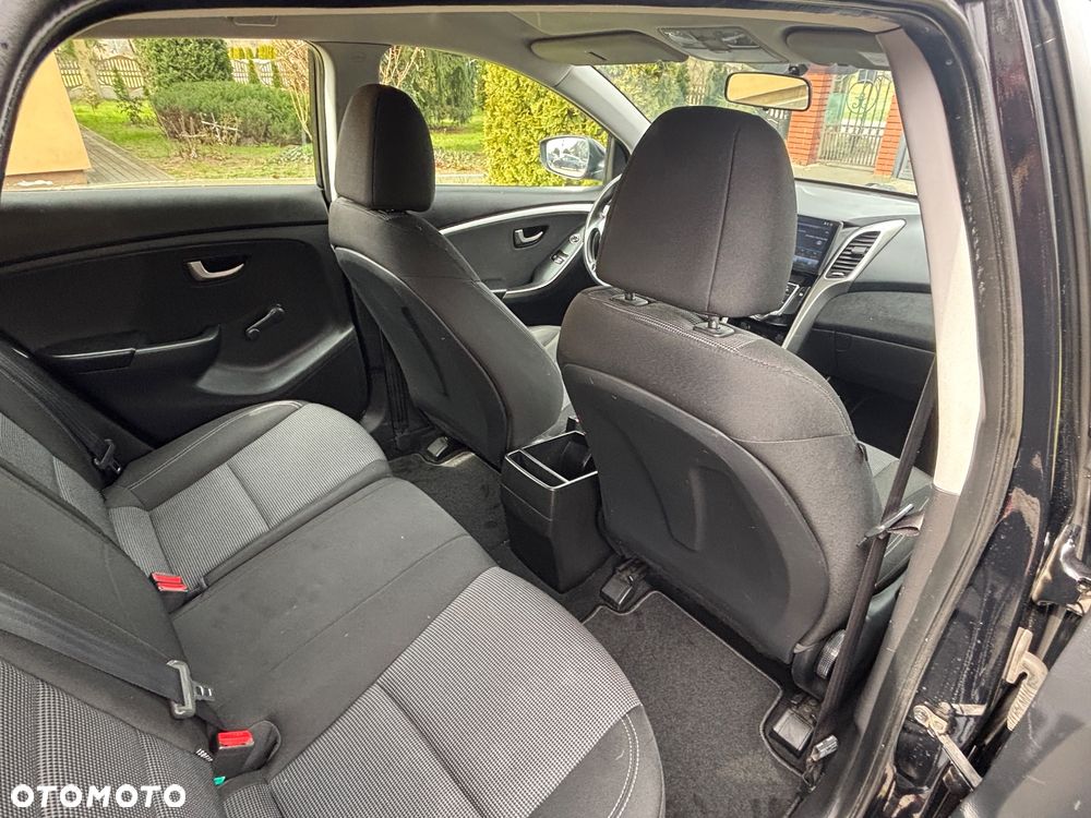 Hyundai i30 1.4 Comfort - 25