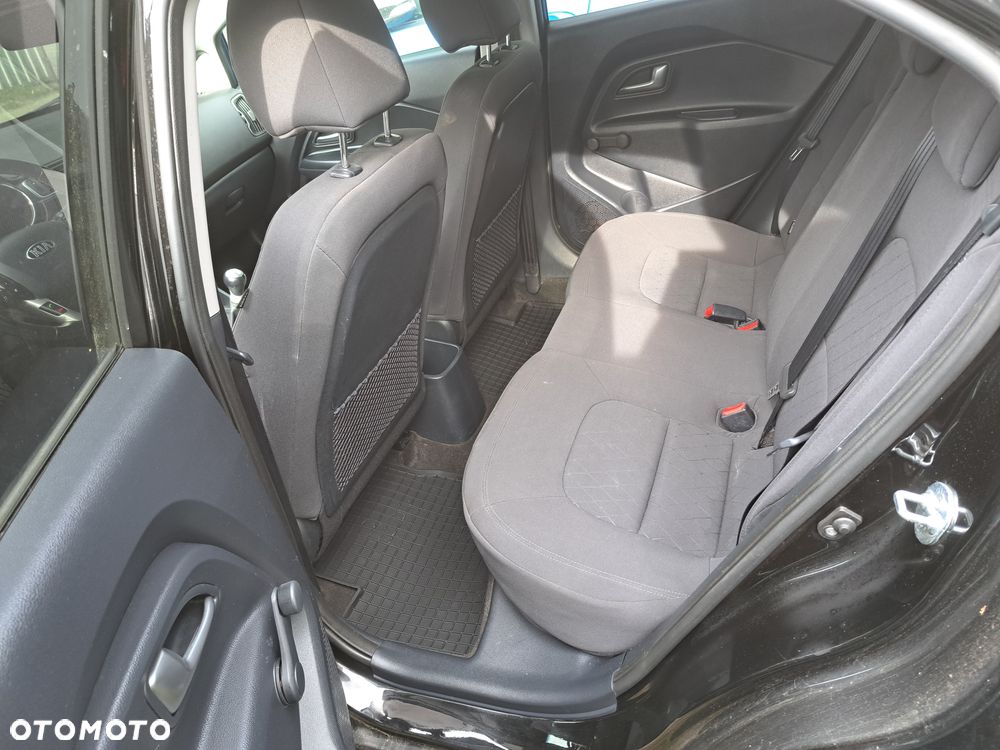 Kia Rio 1.2 M - 16