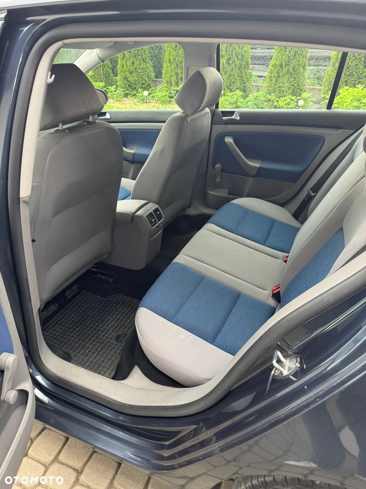 Volkswagen Golf 1.4 FSI Comfortline - 6