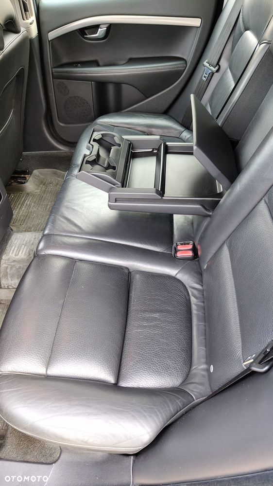 Volvo V70 2.0T Powershift Momentum - 10