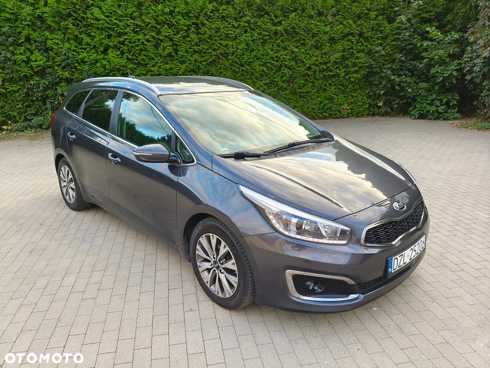 Kia Ceed 1.6 GDI Platinum Edition - 7
