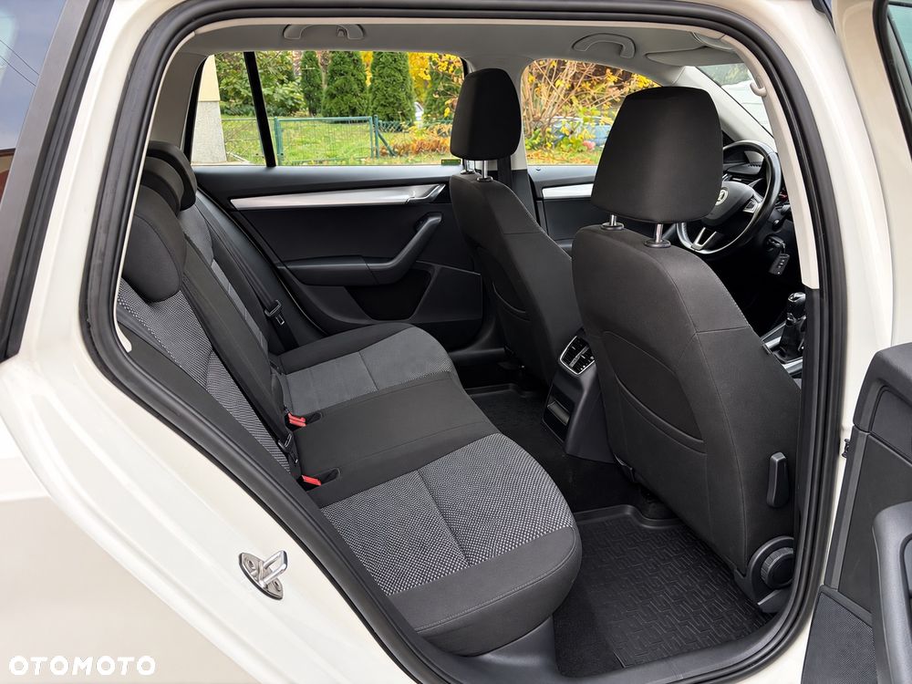 Skoda Octavia - 24