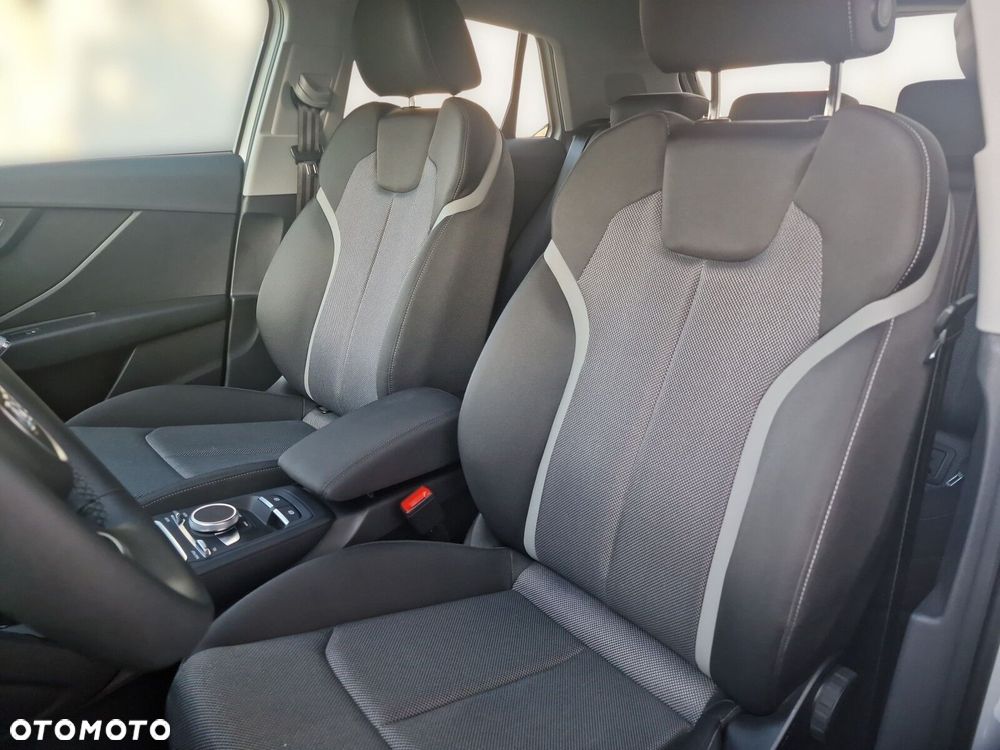 Audi Q2 - 12