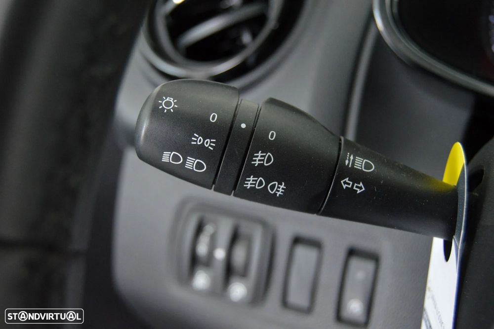 Renault Clio Sport Tourer 0.9 TCE Limited - 33