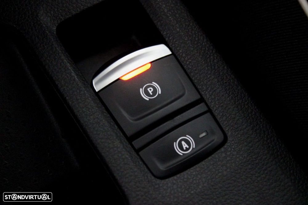 Renault Captur 1.0 TCe Exclusive - 38