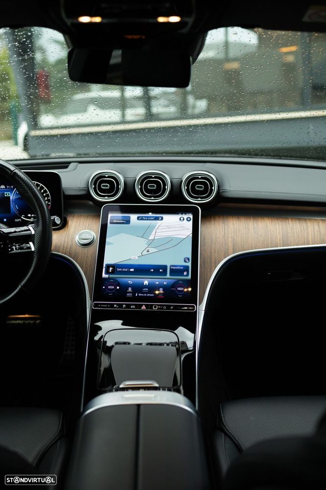 Mercedes-Benz C 300 e AMG Line - 25