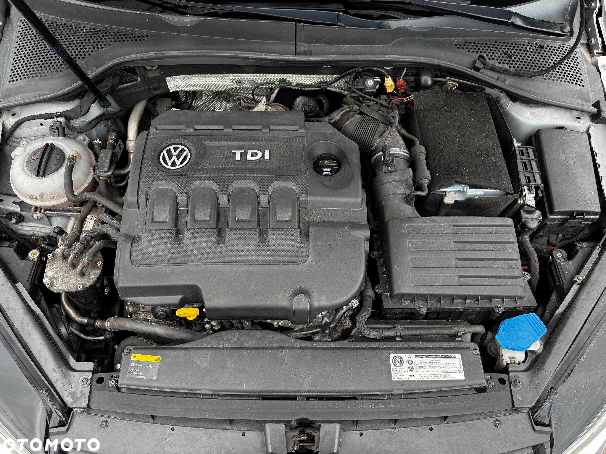 Volkswagen Golf 2.0 TDI (BlueMotion Technology) Highline - 14