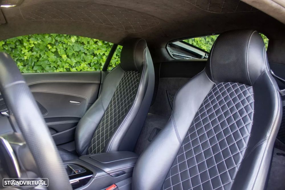 Audi R8 Coupé 5.2 FSI V10 Plus S tronic - 16