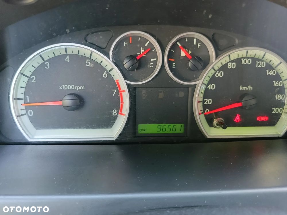 Chevrolet Aveo 1.2 16V Base (air4) - 7