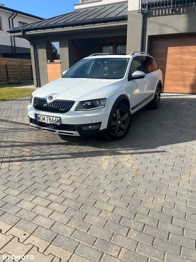 Skoda Octavia 2.0 TDI 4x4 DSG Scout - 20