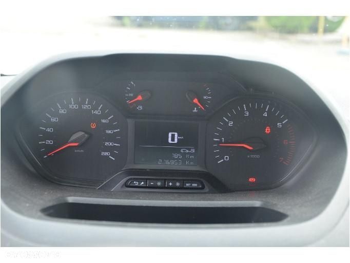 Peugeot Partner - 9