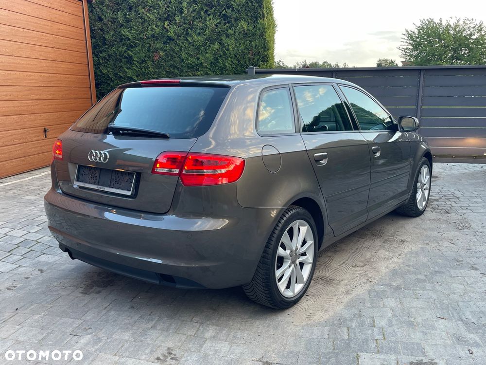 Audi A3 Sportback 1.2 TFSI S tronic Attraction - 19