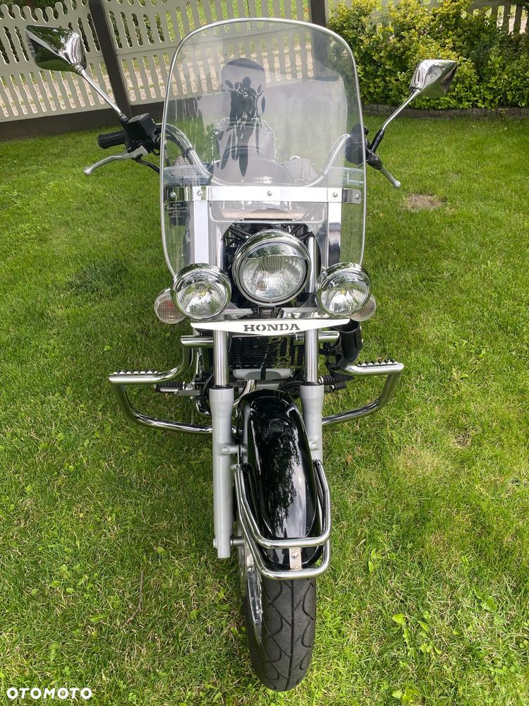 Honda VT - 2
