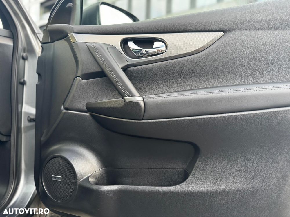 Nissan Qashqai 1.6 DCI Xtronic TEKNA+ - 19