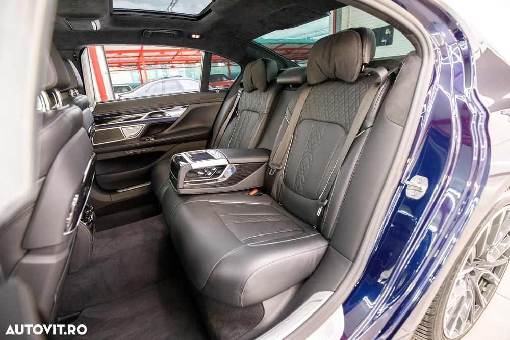 BMW Seria 7 745Le xDrive AT PHEV - 23