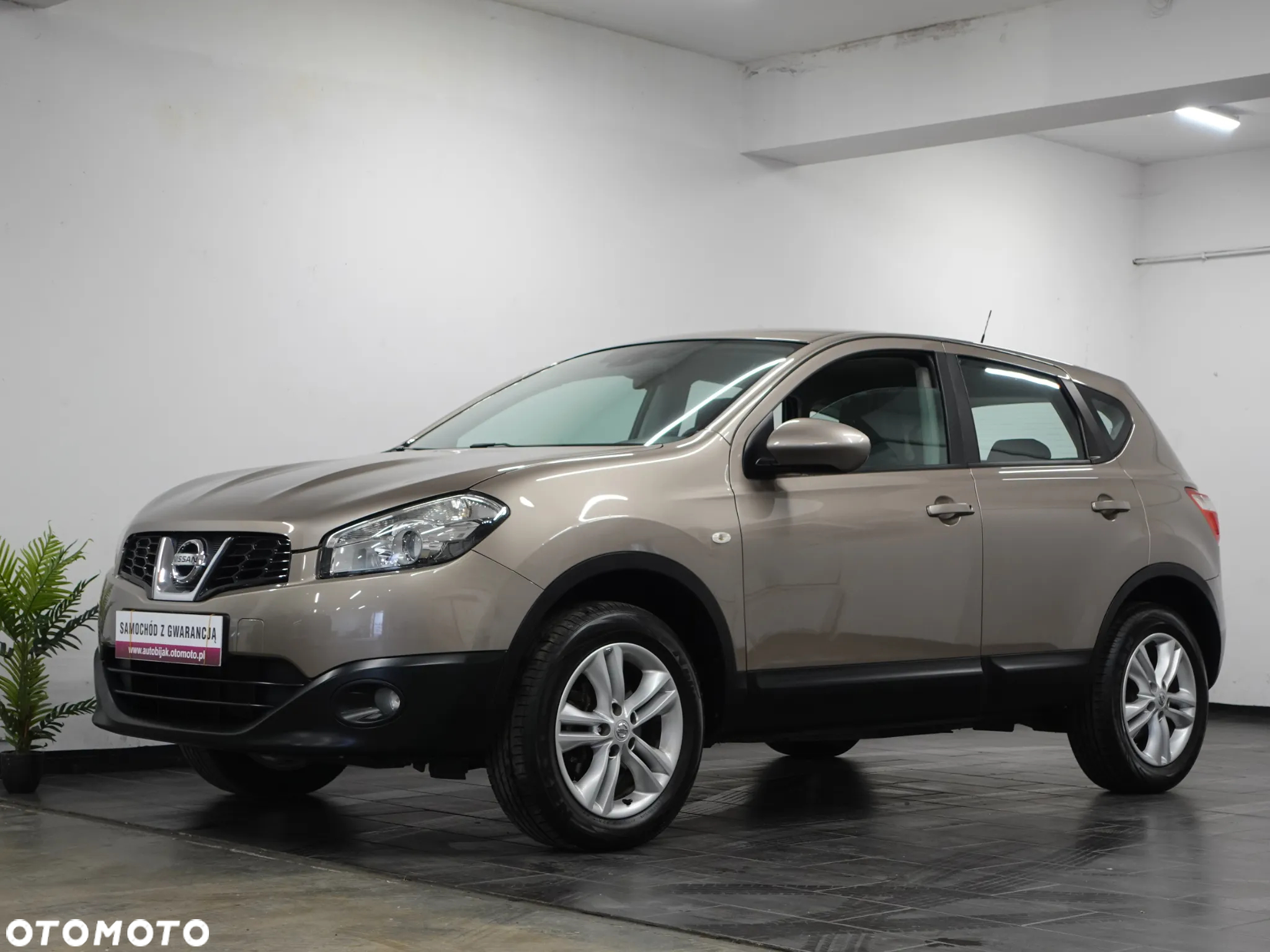 Nissan Qashqai - 4