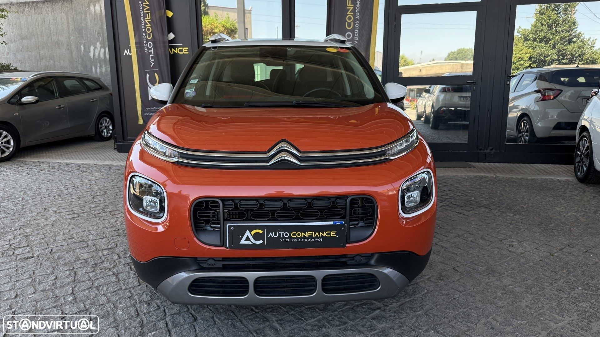 Citroën C3 Aircross 1.2 PureTech Shine - 2